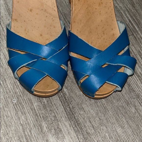 Swedish Hasbeens in blue with pink heel wooden block Sandals - Picture 7 of 7
